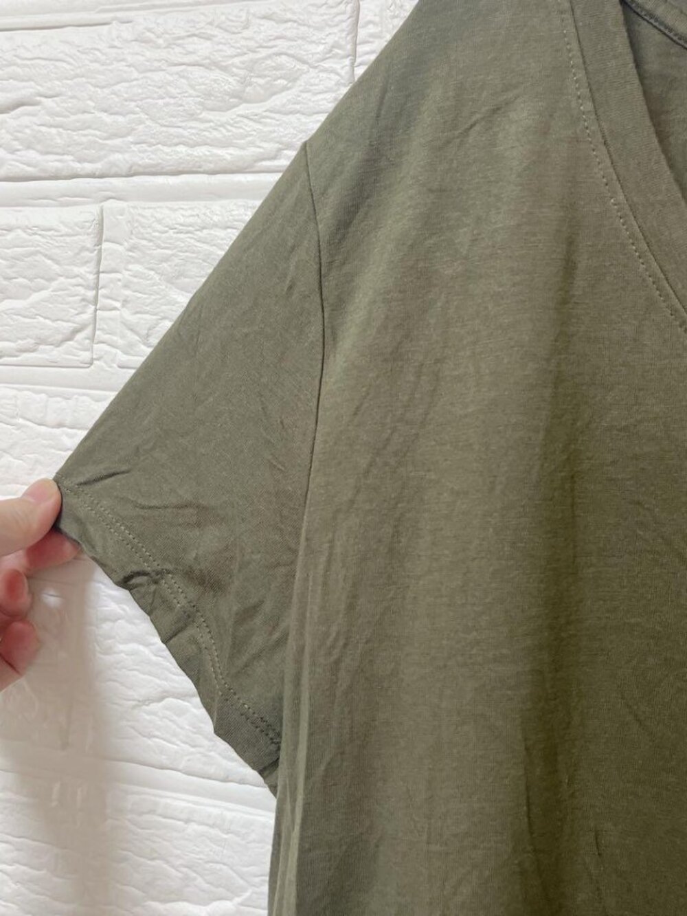 Anea U-Neck Short Sleeve Khaki Olive Green - Picture 2 of 4